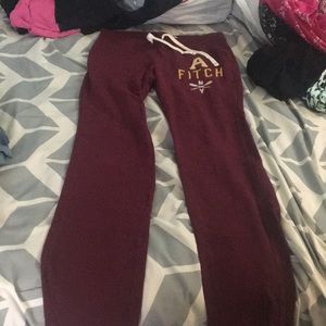Abercrombie burgundy sweatpants with tie